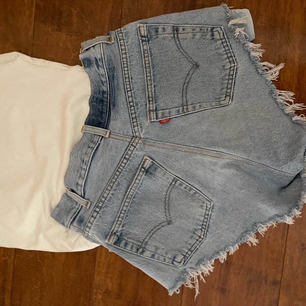 Levi shorts